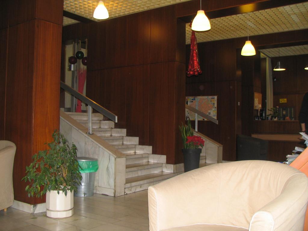 Apartment4You Budapest Eksteriør billede
